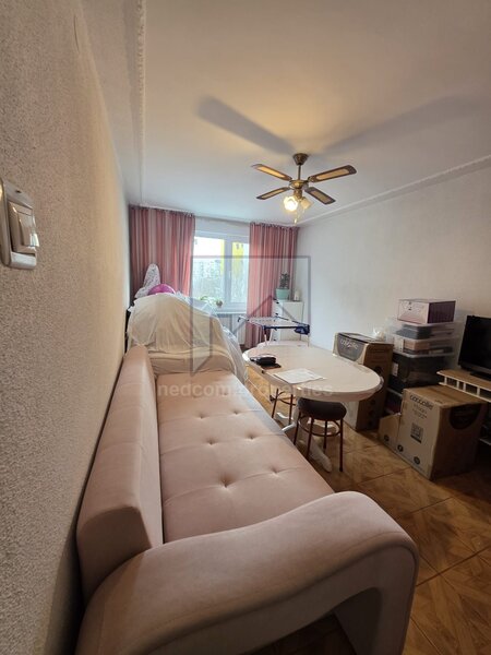 Rahova - Barca Vanzare apartament 3 camere